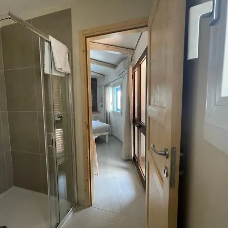 Nocleg ze śniadaniem Domus De Diana Olbia