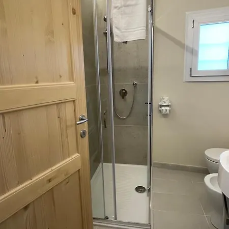 Domus De Diana Nocleg ze śniadaniem 3*