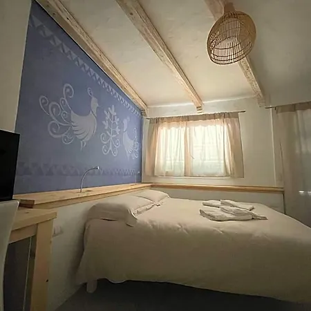Domus De Diana Bed & Breakfast