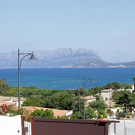 Bed & Breakfast Domus De Diana 3*